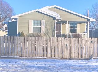 809 S Main St, Madrid, IA 50276