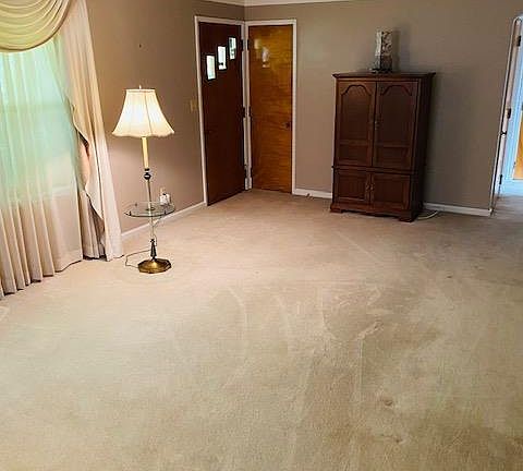 2nd image of 10438 Maria Ave