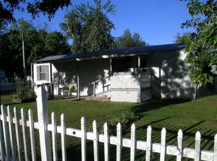 477 Olive St, Seymour, MO 65746