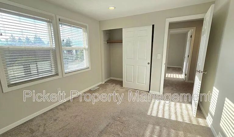 8067 Daniel Pl NW — Photo 37