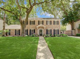 5523 Boyce Springs Dr, Houston, TX 77066