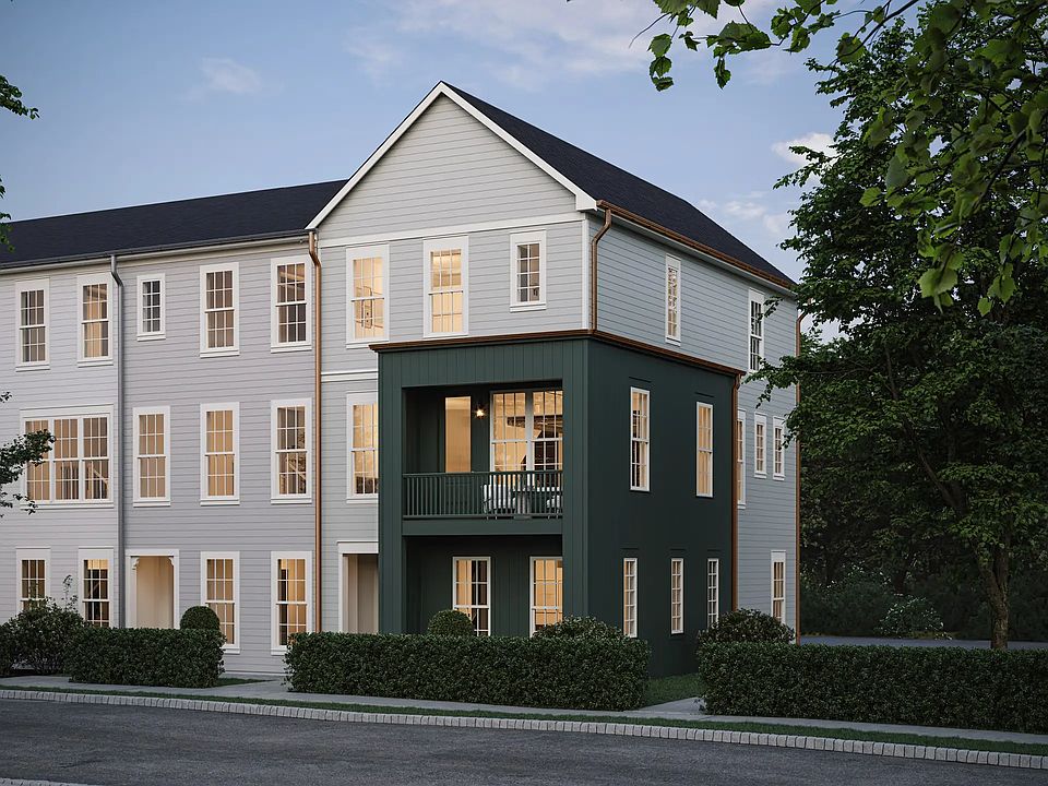 1st image of 320 Palisade Way
