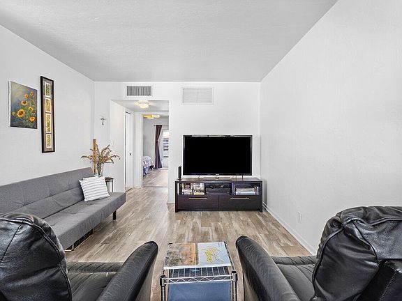 5th image of 2286 Lake Osborne Drive #14