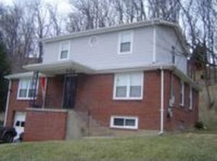 53 Oak Drive Cir, Wheeling, WV 26003
