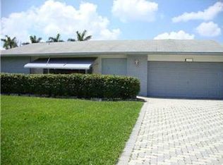10404 NW 80th Ct, Tamarac, FL 33321