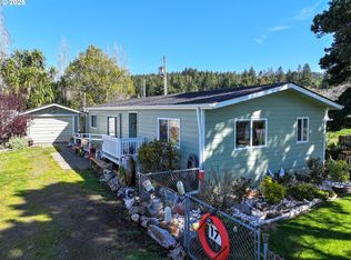 31084 Crabapple Way SPACE 17, Gold Beach, OR 97444