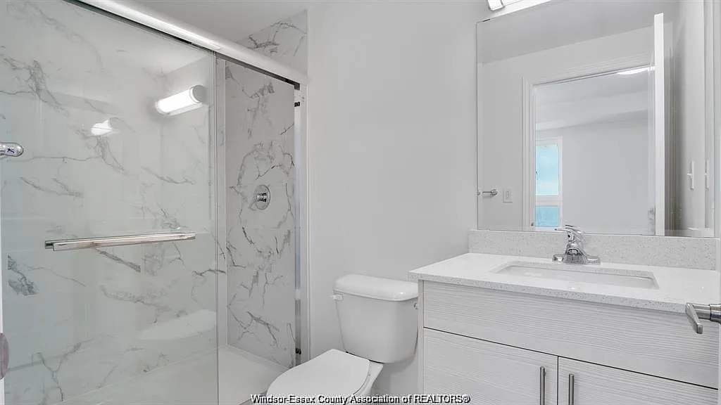 2 bed, 2.0 bath, 1072 sqft, $2,200 — Photo 2