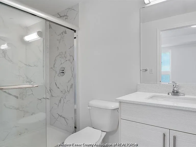 1675 Banwell Rd #309 — Photo 2