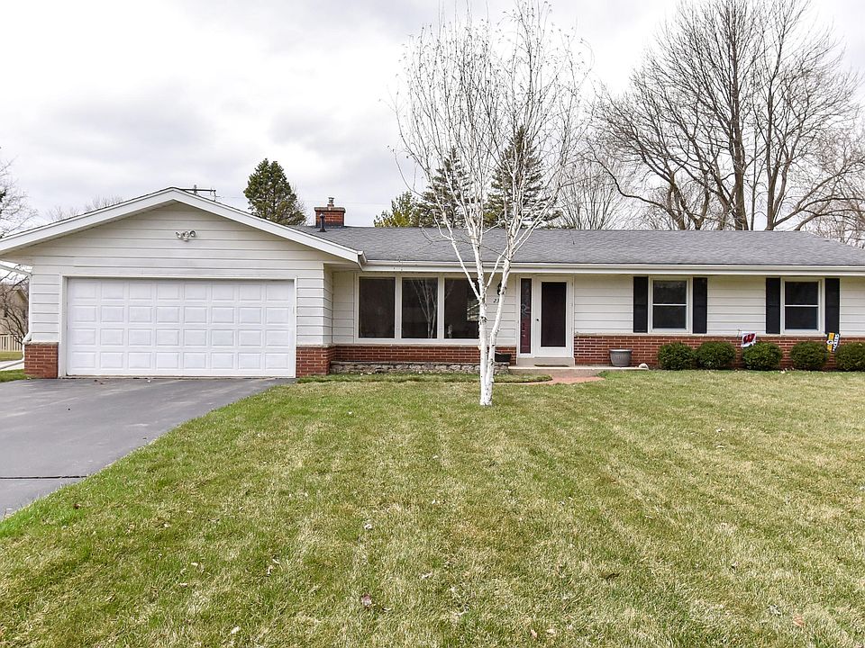 1st image of 2315 Guinevere Dr
