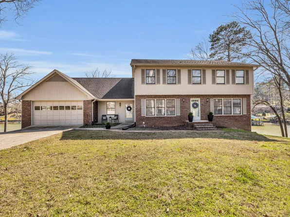 8100 Pierpoint Dr, Harrison, TN 37341