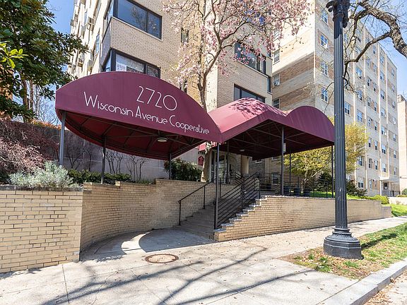 Small Boutique Building in Upper Georgetown/Glover Park