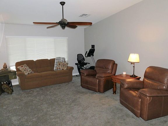 4th image of 11021 N 51st Dr
