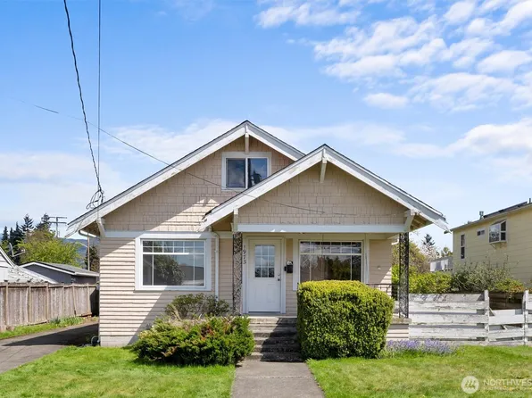 1973 Lafromboise Street, Enumclaw, WA 98022