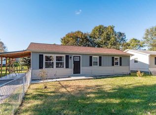 30 Westgate Rd, Verona, VA 24482