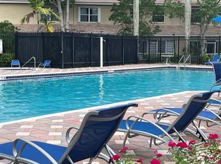 316 SW 120th Ave, Hollywood, FL 33025