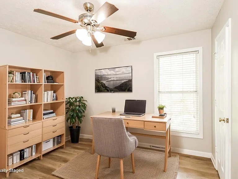 2580 Candler Way SW — Photo 16