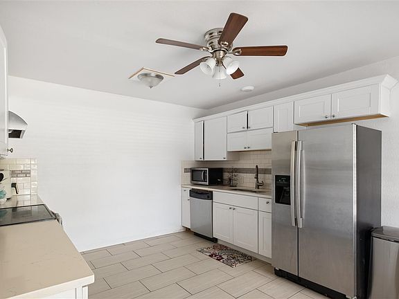 4th image of 3405 NW Atlanta Ave