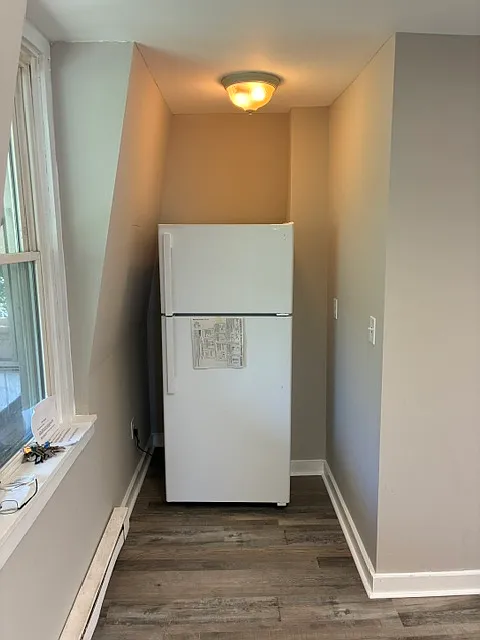 2 bed, 800 sqft, $1,700 — Photo 4
