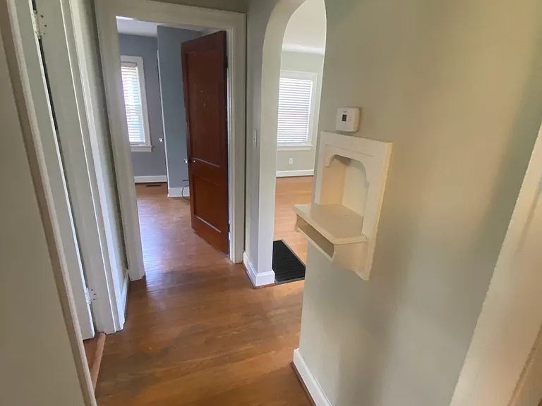 1252 Bourbon Ave — Photo 6