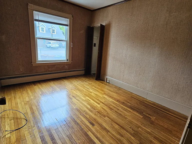 977 Main St #1 — Photo 16