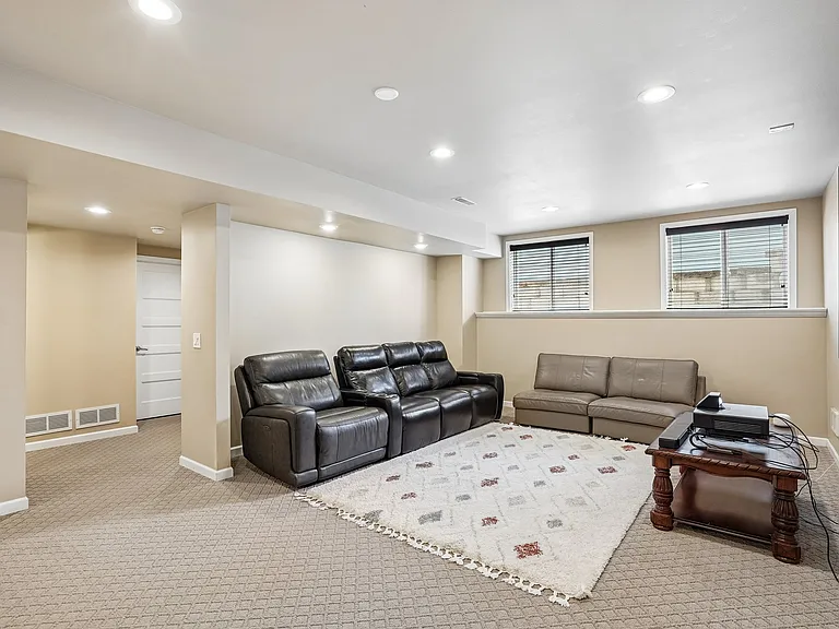 236 Little Bear Dr — Photo 39