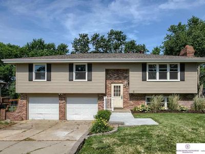 20268 Pinkney St, Elkhorn, NE, 68022