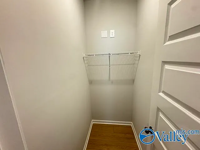 15426 Grayson Cir — Photo 29