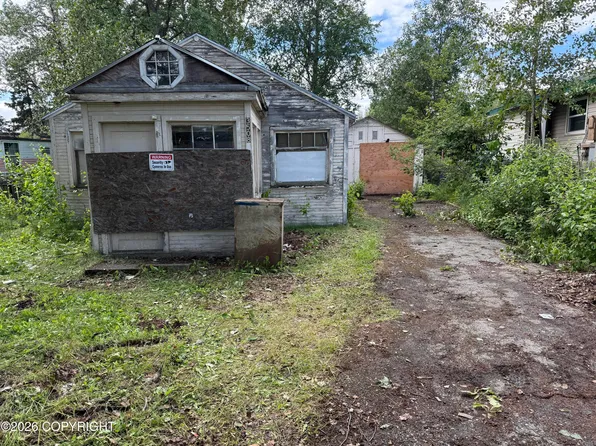 3508 Willow St, Anchorage, AK 99517