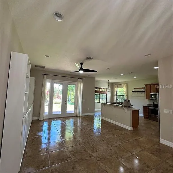 8244 Prestbury Dr — Photo 5