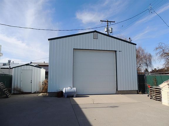 2nd image of 115 E Main Ave
