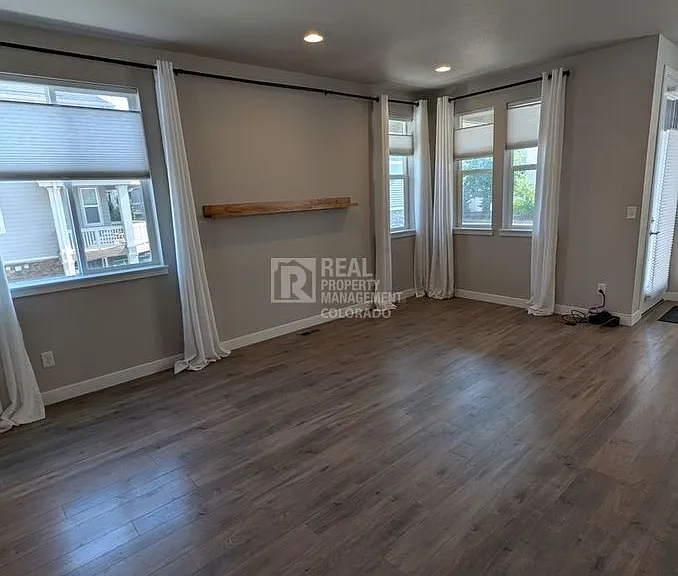 2378 S Troy Ct — Photo 5