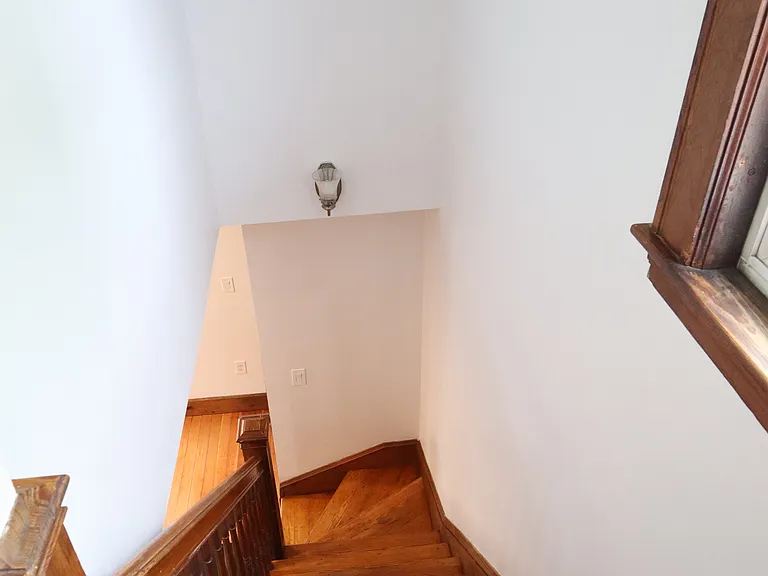34R Rush St — Photo 29