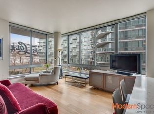 4630 Center Blvd APT 203, Long Island City, NY 11109