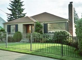 3709 SW Holden St, Seattle, WA 98126