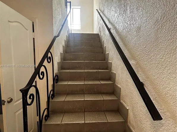 820 Euclid Ave APT 206, Miami Beach, FL 33139