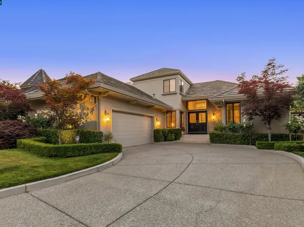 65 White Pine Ln, Danville, CA 94506