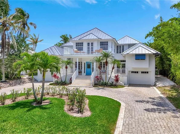 1500 Pelican AVE, NAPLES, FL 34102