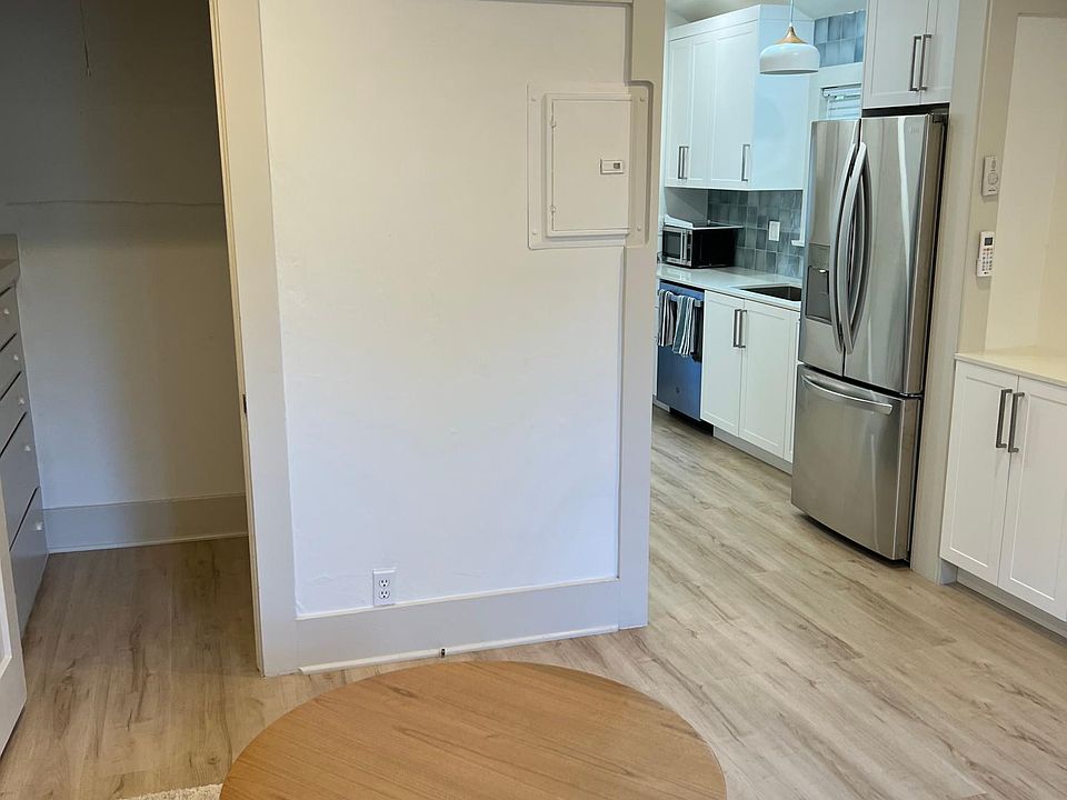 1st image of 3619 E 5th St