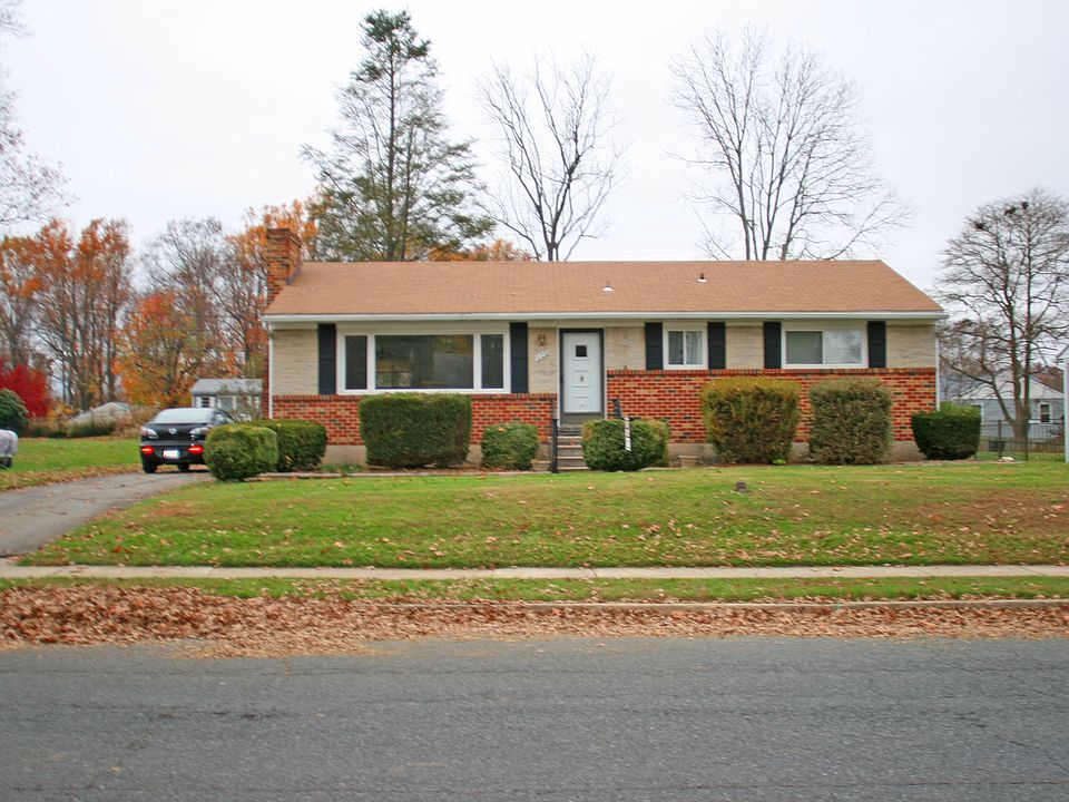 2nd image of 506 Lee Way
