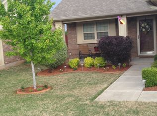 3037 Grant Rd, Norman, OK 73071