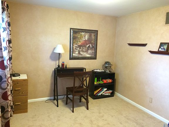 Den/ Dinning room 