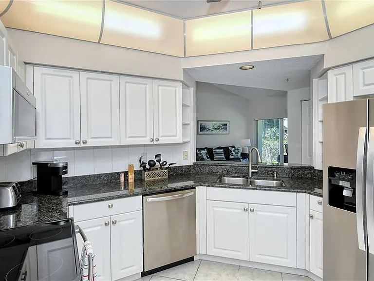 5414 Fair Oaks St #10-D — Photo 7