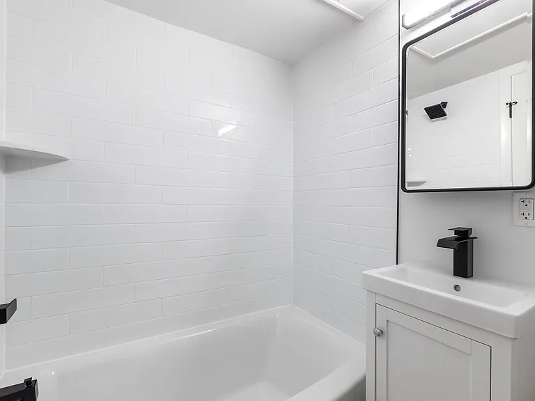 The Gallery Apartments — Photo 112