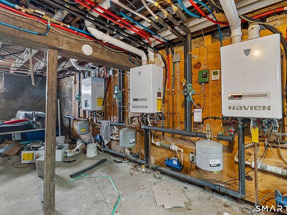 3rd image of 259 Pearl Street