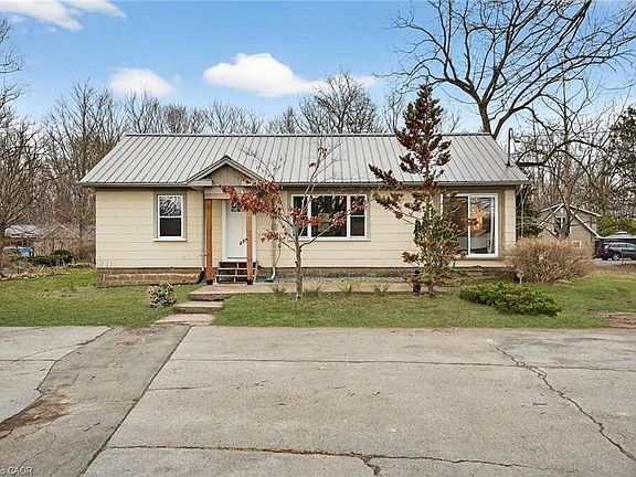 5th image of 508 Prospect Point Rd N