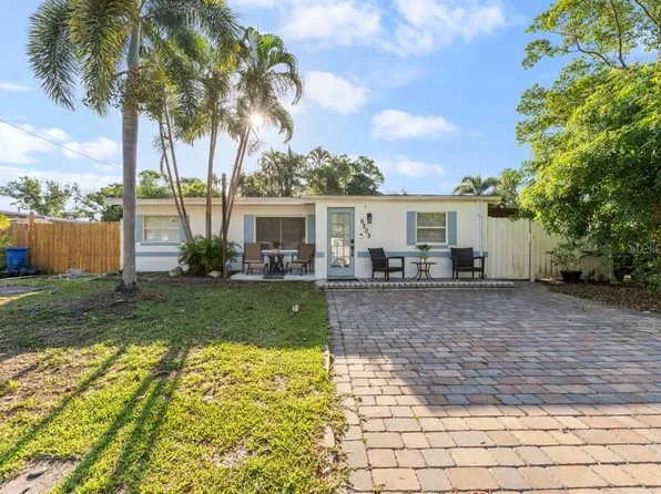 6205 65th St N, Pinellas Park, FL 33781