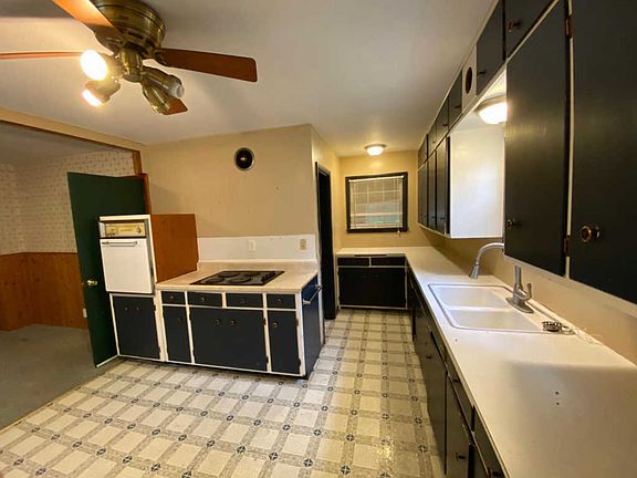 5th image of 501 Columbus Ave