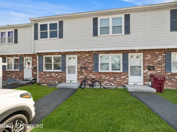 82 Waldo St APT D, Lowell, MA 01852