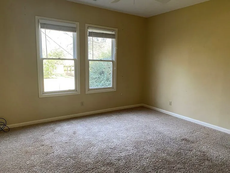 409 Bell Ave — Photo 12