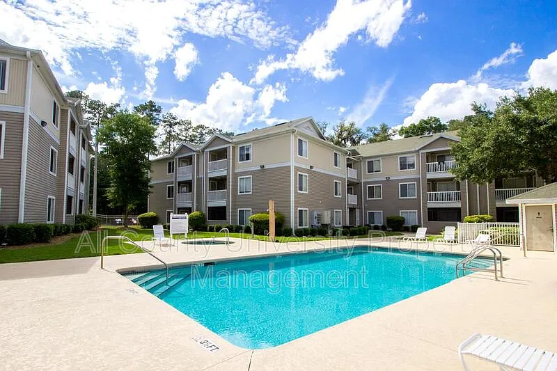 4000 SW 23rd St #2303